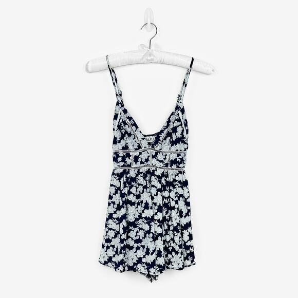 Seek The Label Floral Romper Size S Blue Floral Rayon Boho Beach Festival Summer - Picture 1 of 2